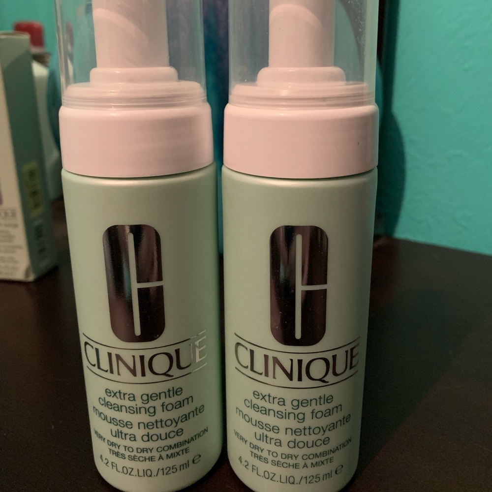 Clinique Extra Gentle Cleansing Foam